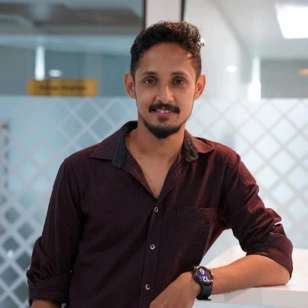 Karthik Menon Neelambaran